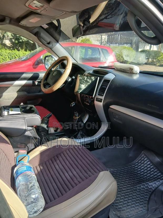 Toyota Land Cruiser Prado 2008 Black