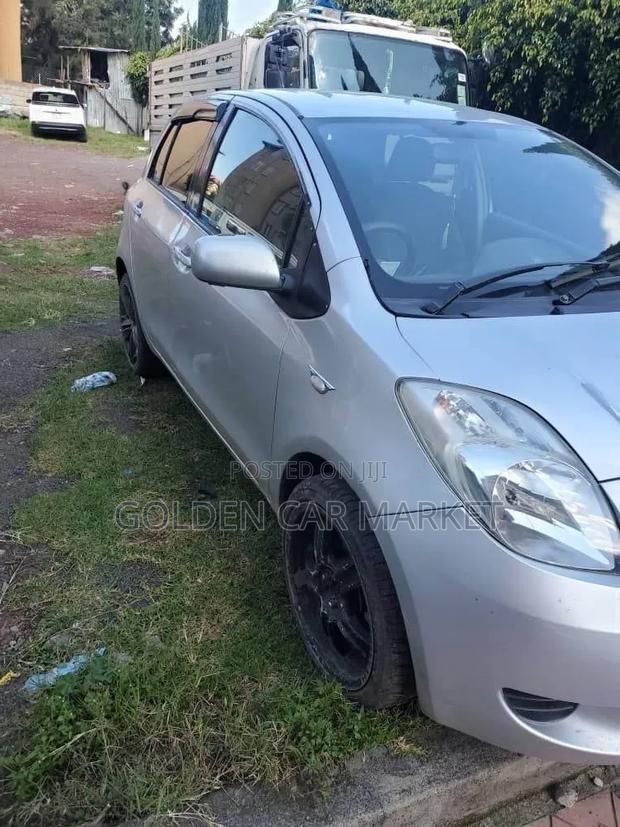 Toyota Yaris 2006 Silver