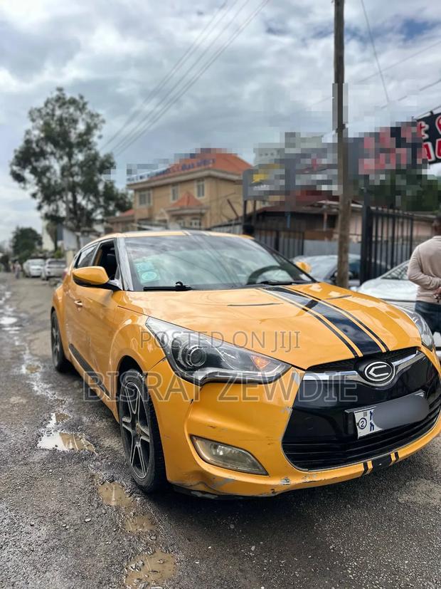 Hyundai Veloster Automatic 2012 Yellow
