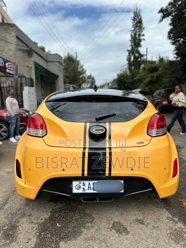 Hyundai Veloster Automatic 2012 Yellow