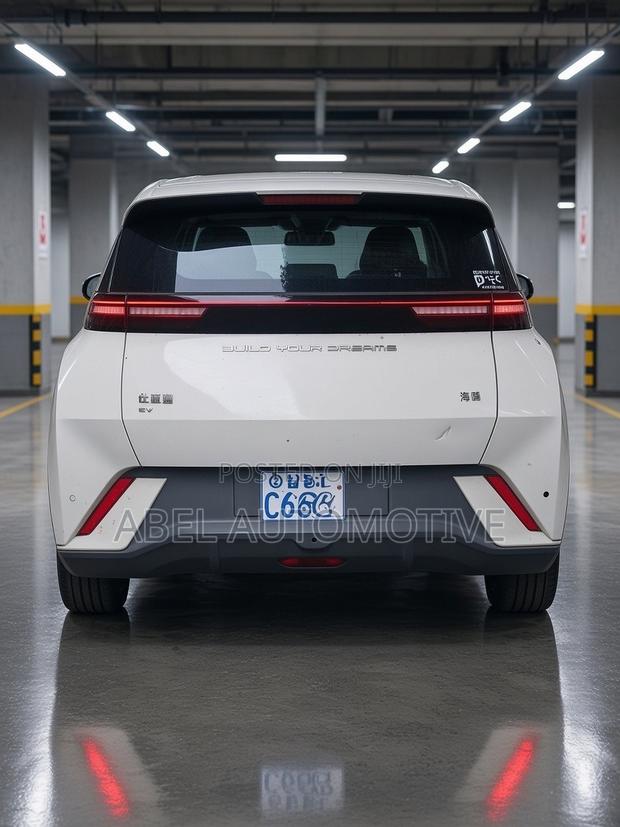 BYD Seagull 38 kWh FWD 2024 White