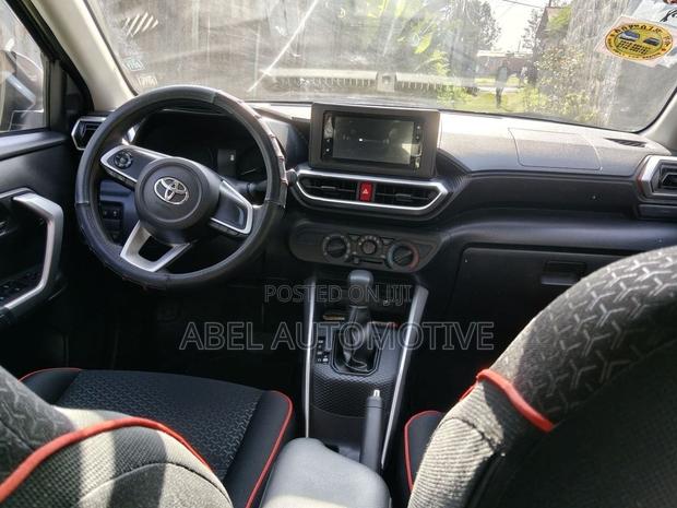Toyota Raize 1.0 AWD 2023 Silver