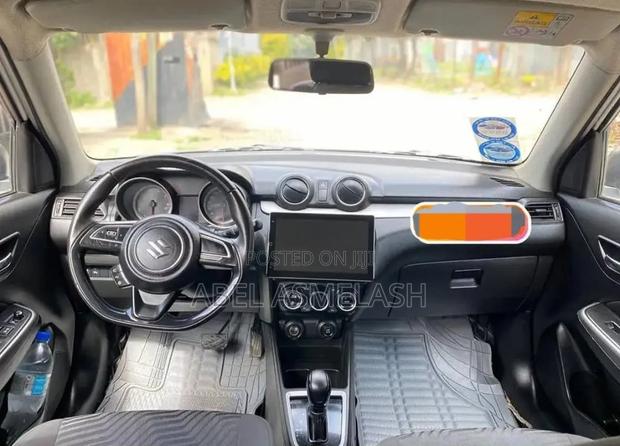 Suzuki Swift 2023 Ivory