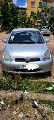 Toyota Vitz 2001 Silver for sale