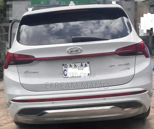 Hyundai Santa Fe 2022