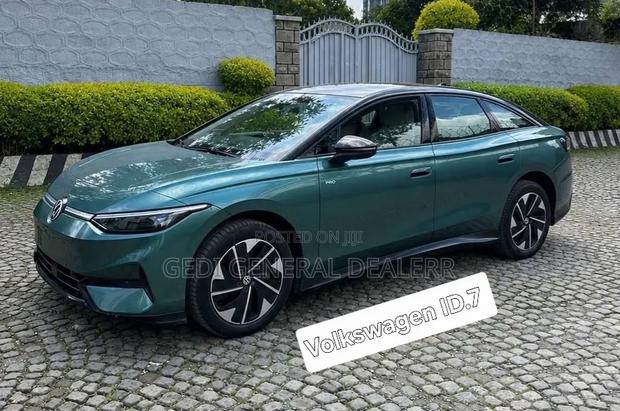 Volkswagen ID.7 2025 Green