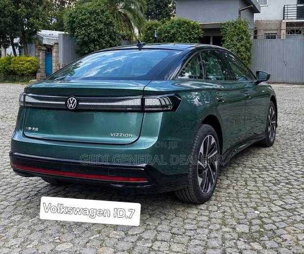 Volkswagen ID.7 2025 Green
