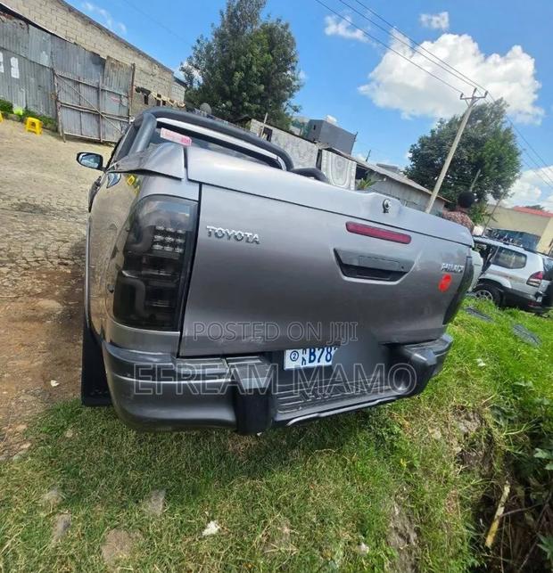 Toyota Hilux 2020