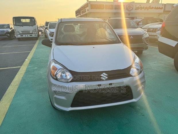 New Suzuki Alto 2023 Silver