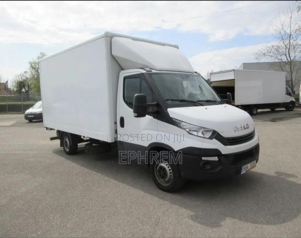 Iveco Massif 2011 White