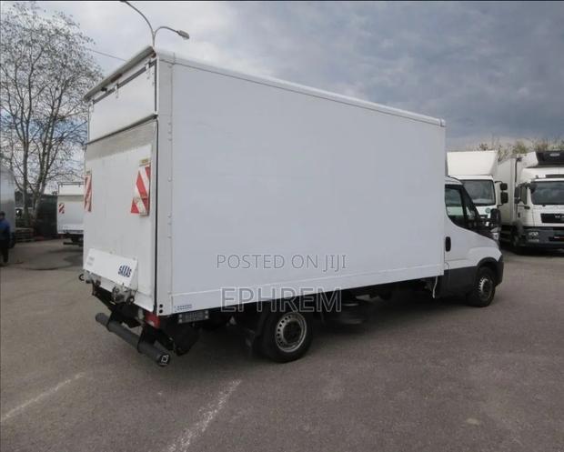 Iveco Massif 2011 White