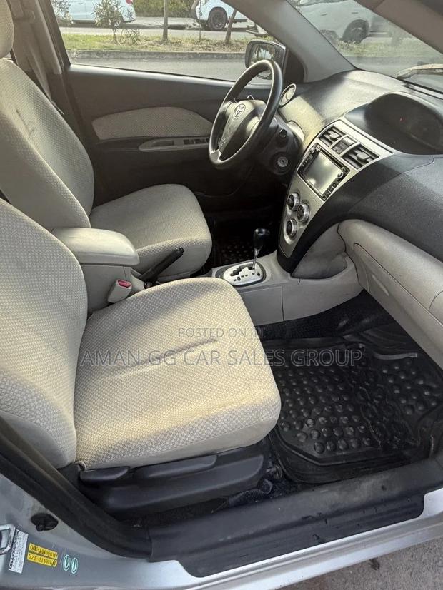 Toyota Yaris 2007 Silver