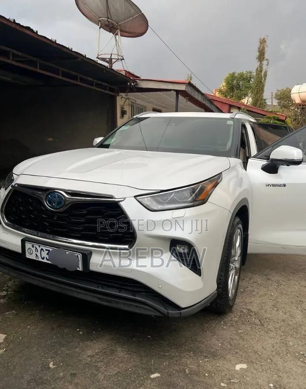Toyota Highlander 2023 White