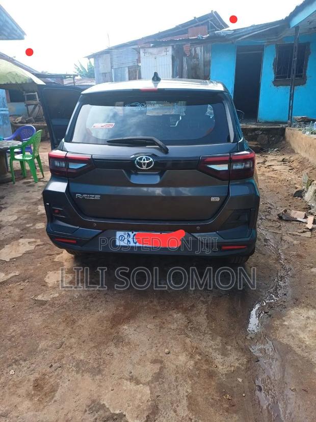 Toyota Raize 2023 Gray