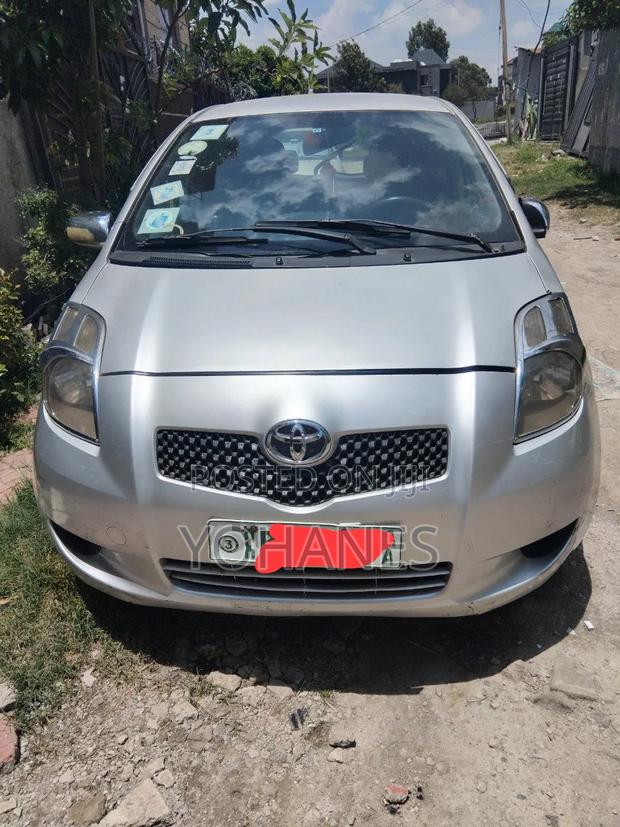 Toyota Yaris 2005 Silver