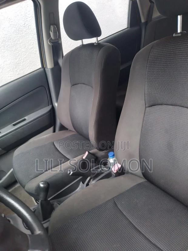 Daihatsu Terios 2008 Orange