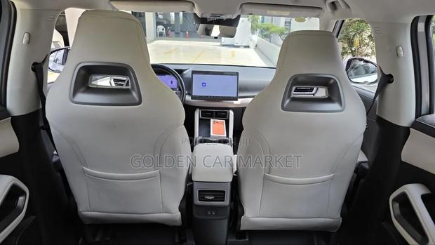 BYD Yuan Up 2025 Ivory