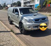 Toyota Hilux 2.5 D-4D 4X4 SRX 2011 Silver for sale