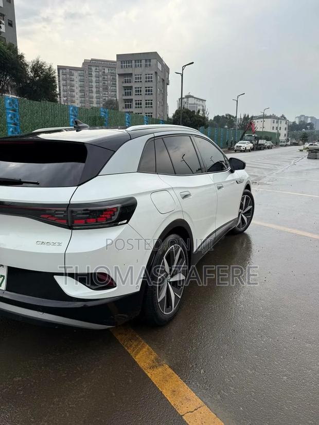 Volkswagen ID.4 2024 White
