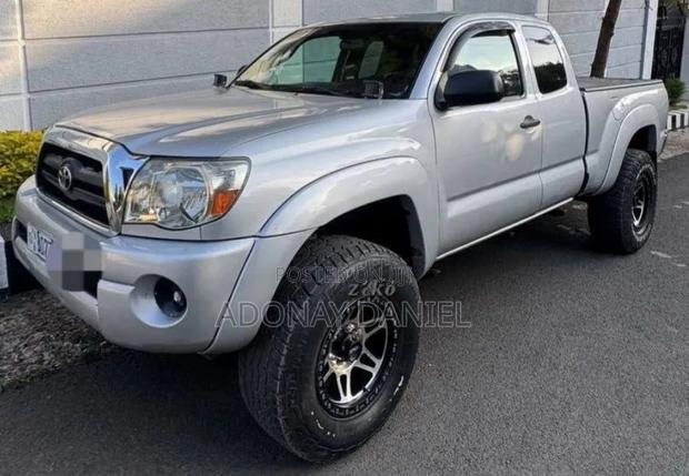 Toyota Tacoma Regular Cab 2009 Silver