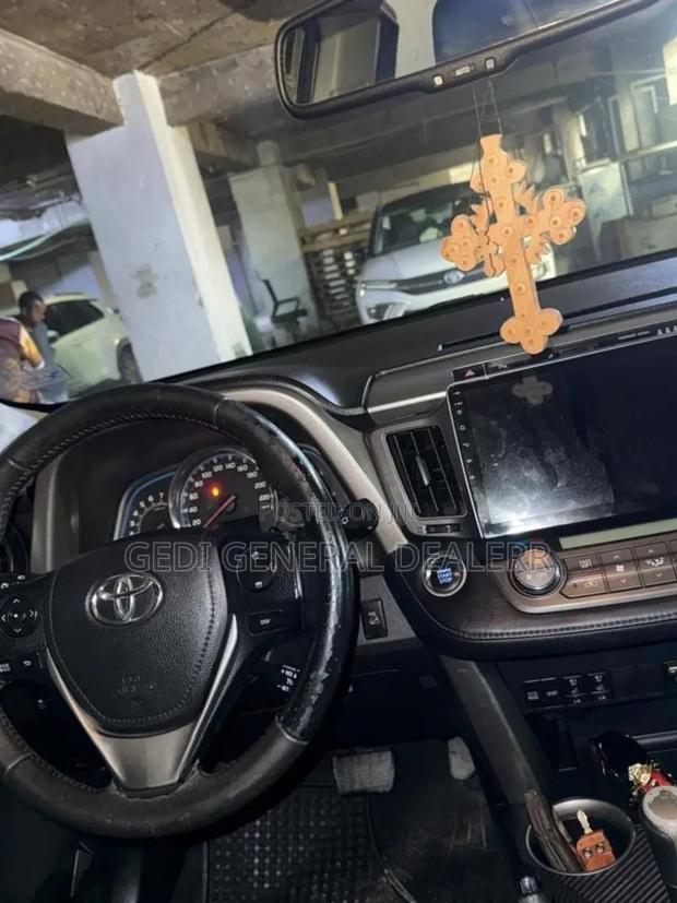 Toyota RAV4 2015 Gray