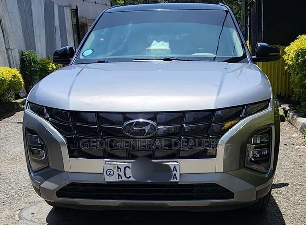 Hyundai Creta 2023 Silver