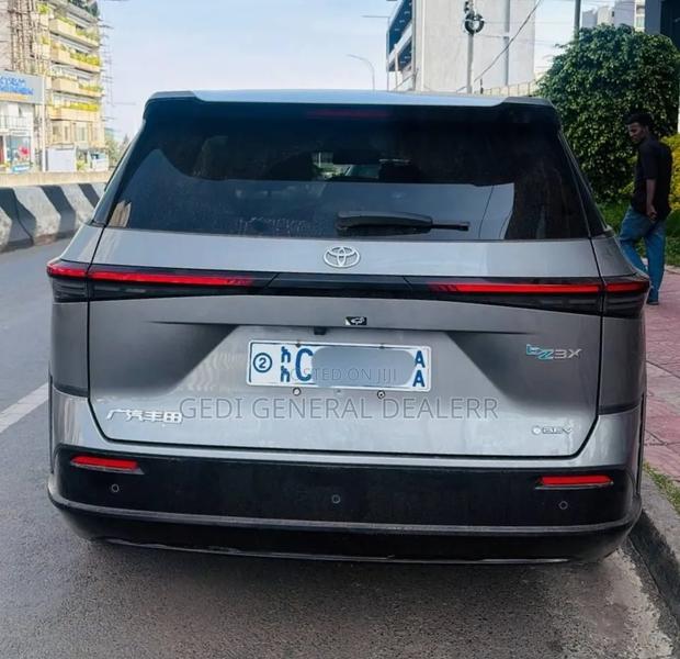 Toyota bZ3 2025 Gray