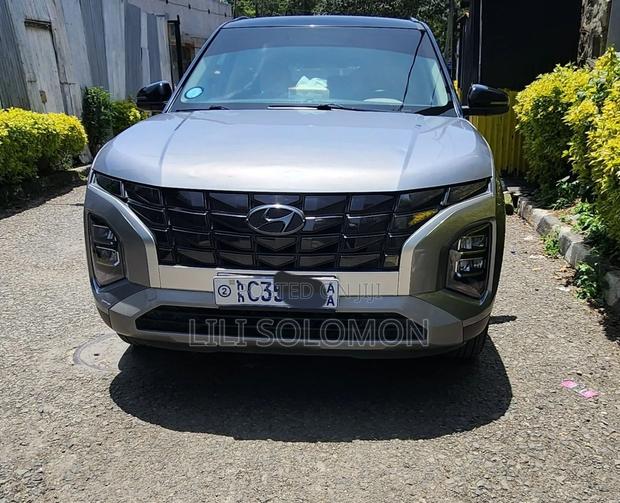 Hyundai Creta 2023 Silver