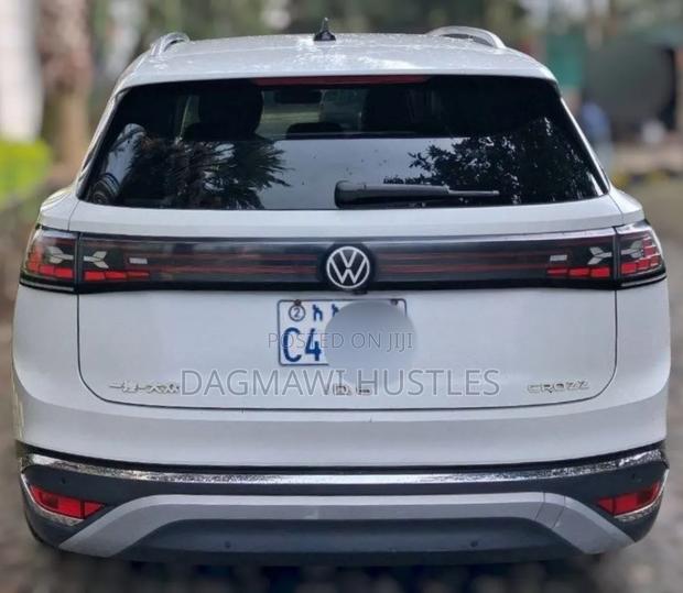 Volkswagen ID.6 2023 White