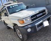 Toyota Land Cruiser 2014 White for sale
