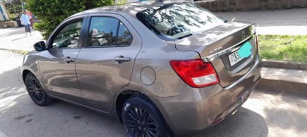Suzuki Dzire 2021 Silver