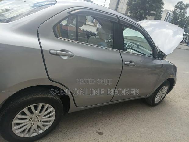 Suzuki Dzire 2022 Gray