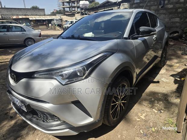 Toyota C-HR Limited FWD 2019 Silver
