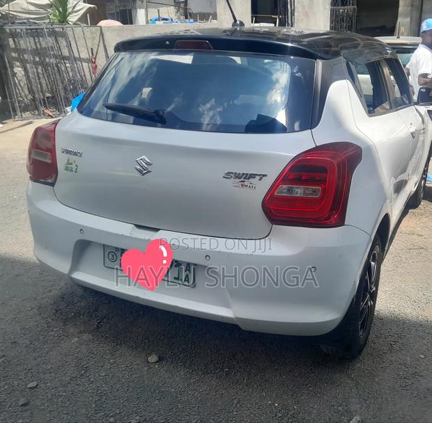 Suzuki Swift 2021 White