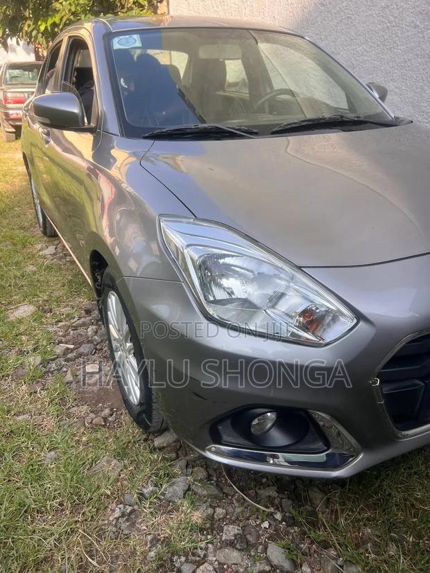 Suzuki Dzire 2021 Silver