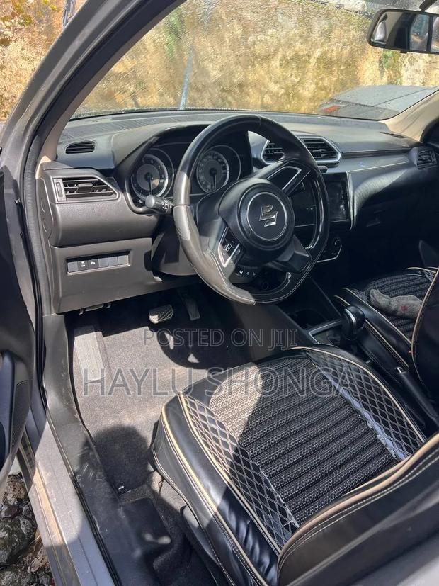 Suzuki Dzire 2021 Silver