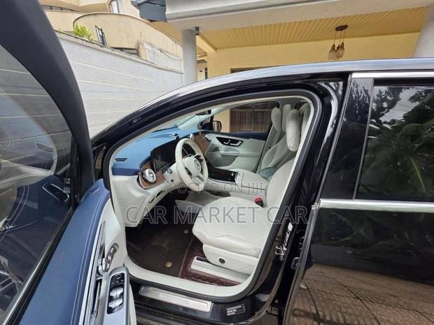 Mercedes-Benz EQE EQE 350+ 2024 Black