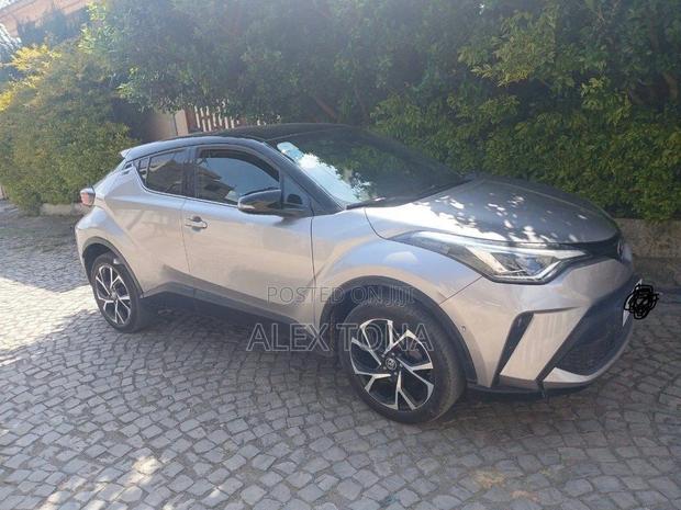 Toyota C-HR 2020 Silver