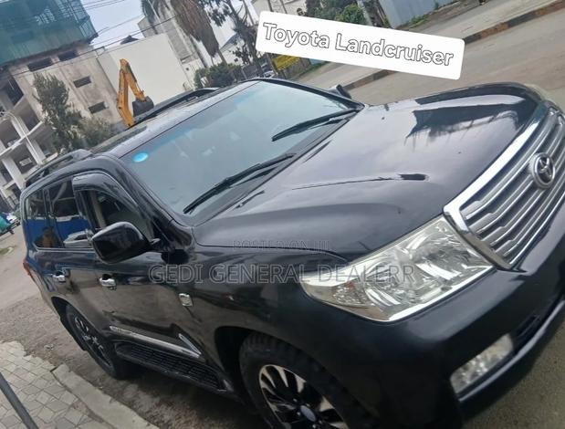 Toyota Land Cruiser 2008 Black