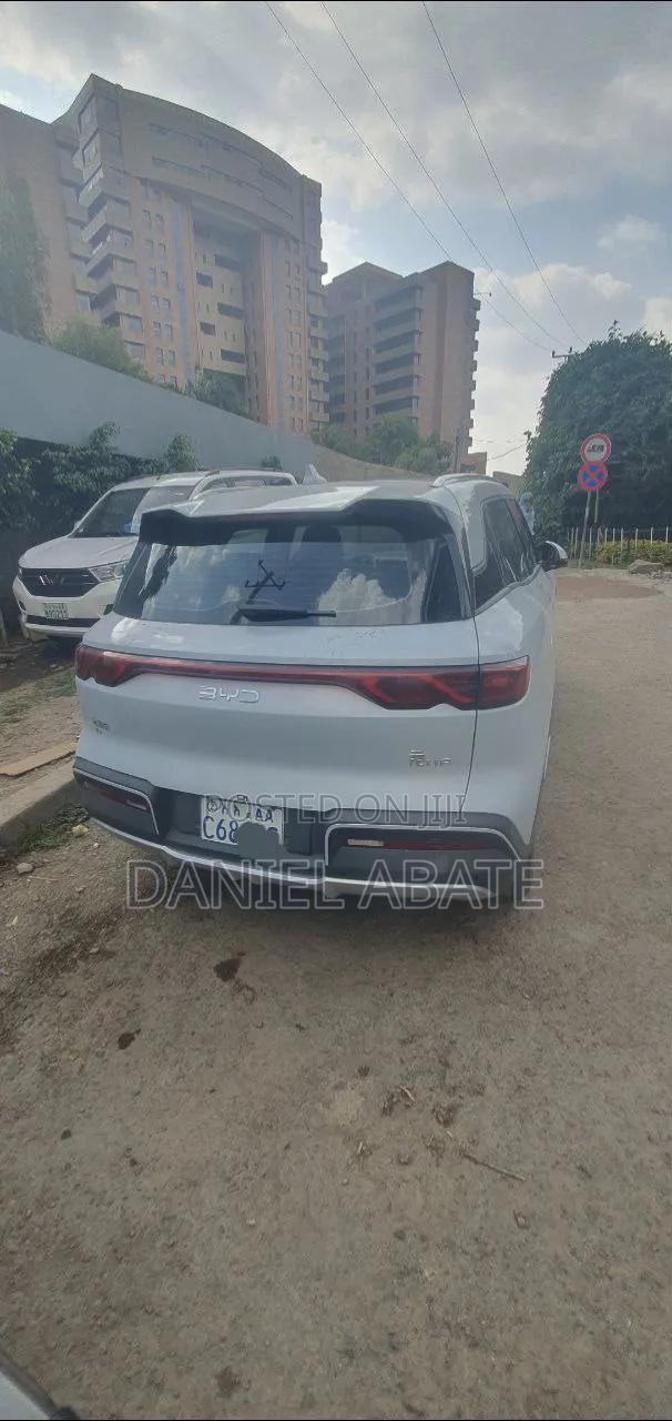 BYD Yuan Up 2025 Ivory