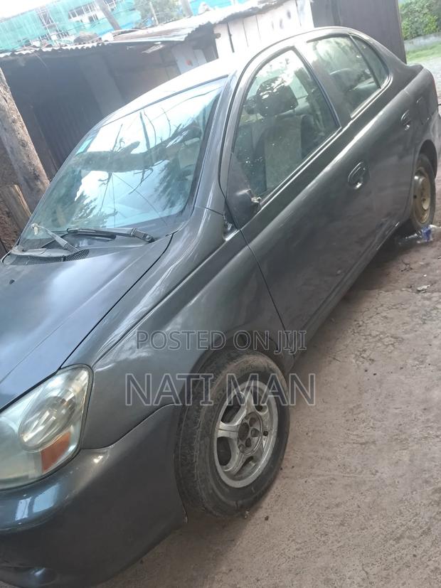 Toyota Platz 1.0 FWD 2004 Gray