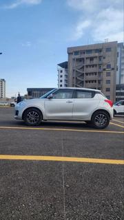 Suzuki Swift 2021 Silver for sale