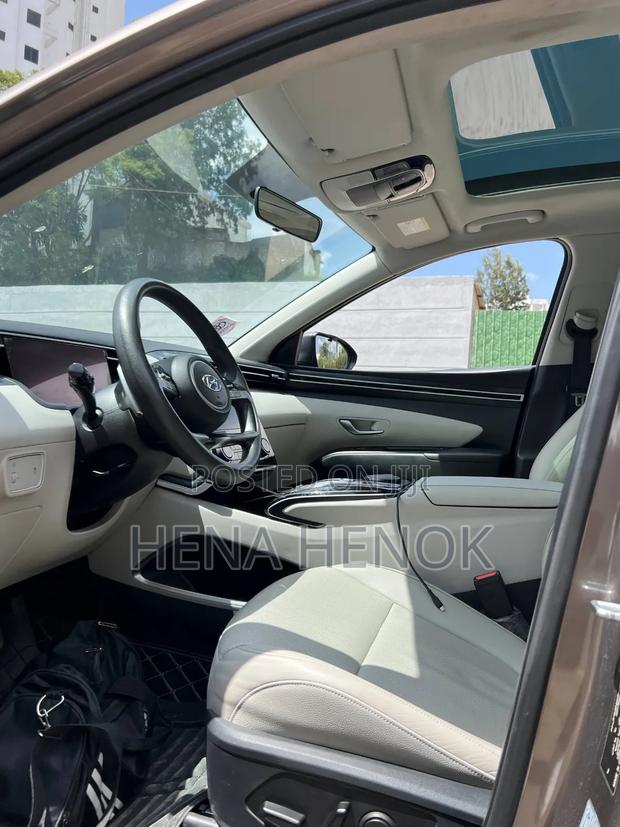 Hyundai Tucson 2023 Gray