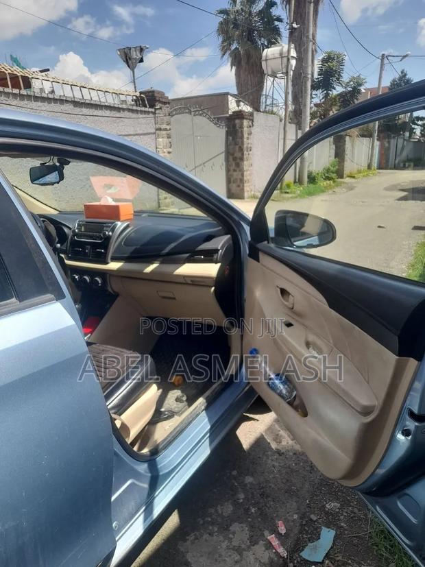 Toyota Yaris 2014 Blue