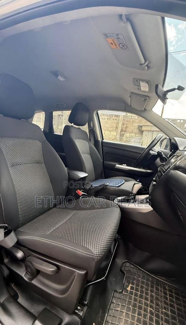 Suzuki Vitara 2021 Gold