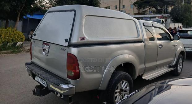 Toyota Hilux 2008 Silver