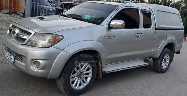 Toyota Hilux 2008 Silver