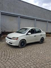 Toyota Platz 2002 Ivory for sale