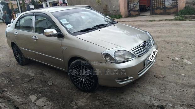 Toyota Corolla 2004
