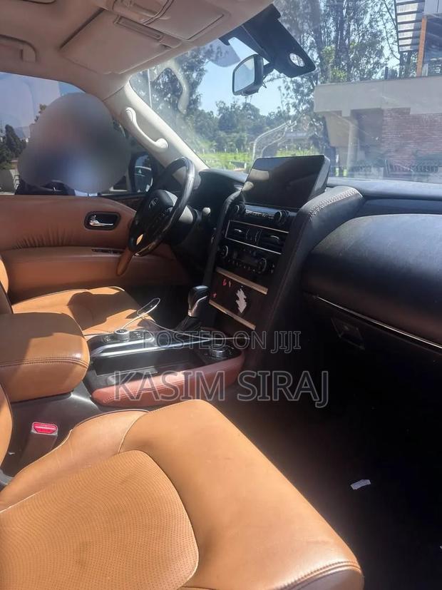 Nissan Patrol 2016 Gray